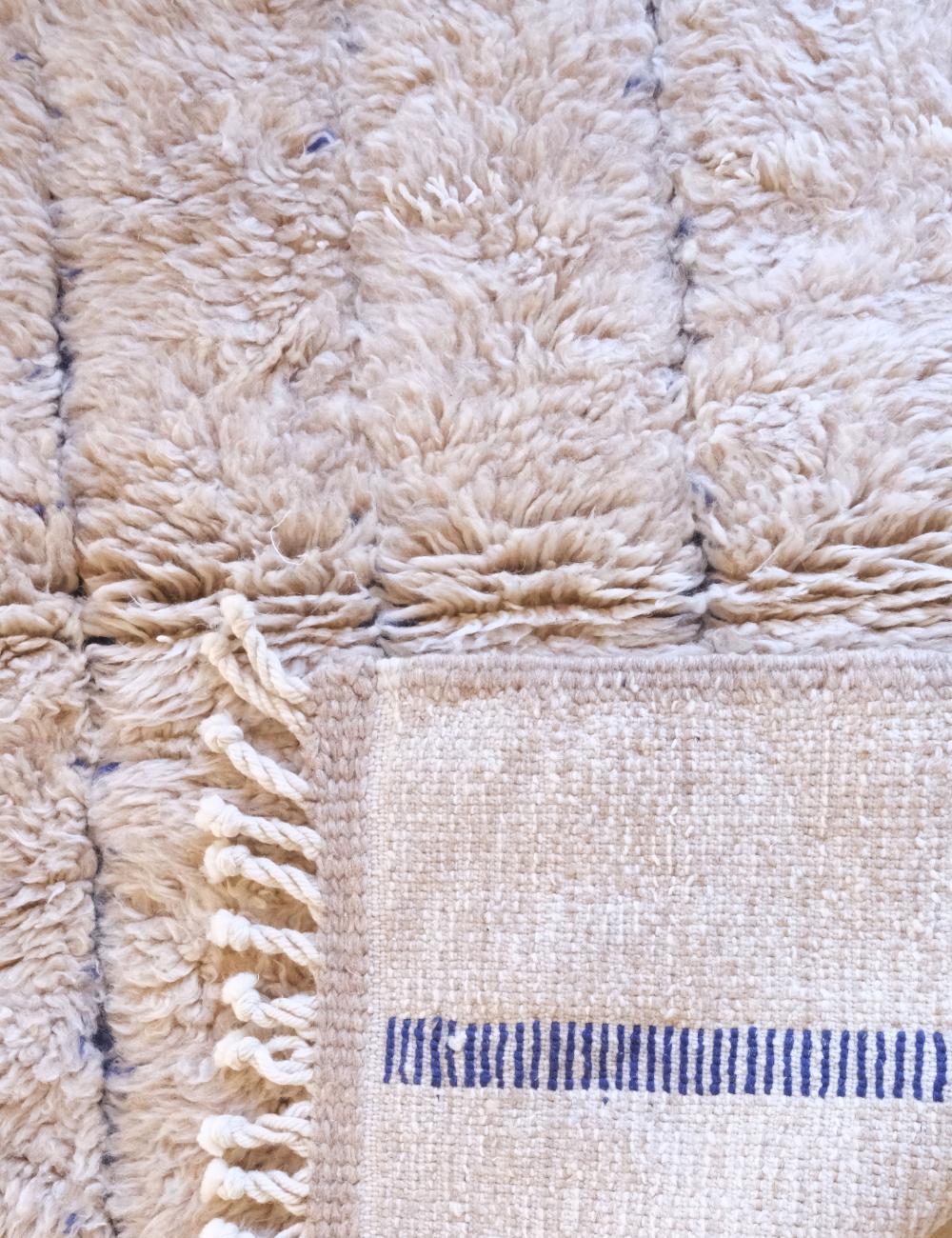Beige Moroccan Accent Rug 4.3 x 3 ft / 130 x 94 cm