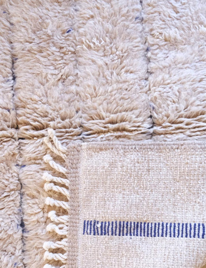 Beige Moroccan Accent Rug 4.3 x 3 ft / 130 x 94 cm