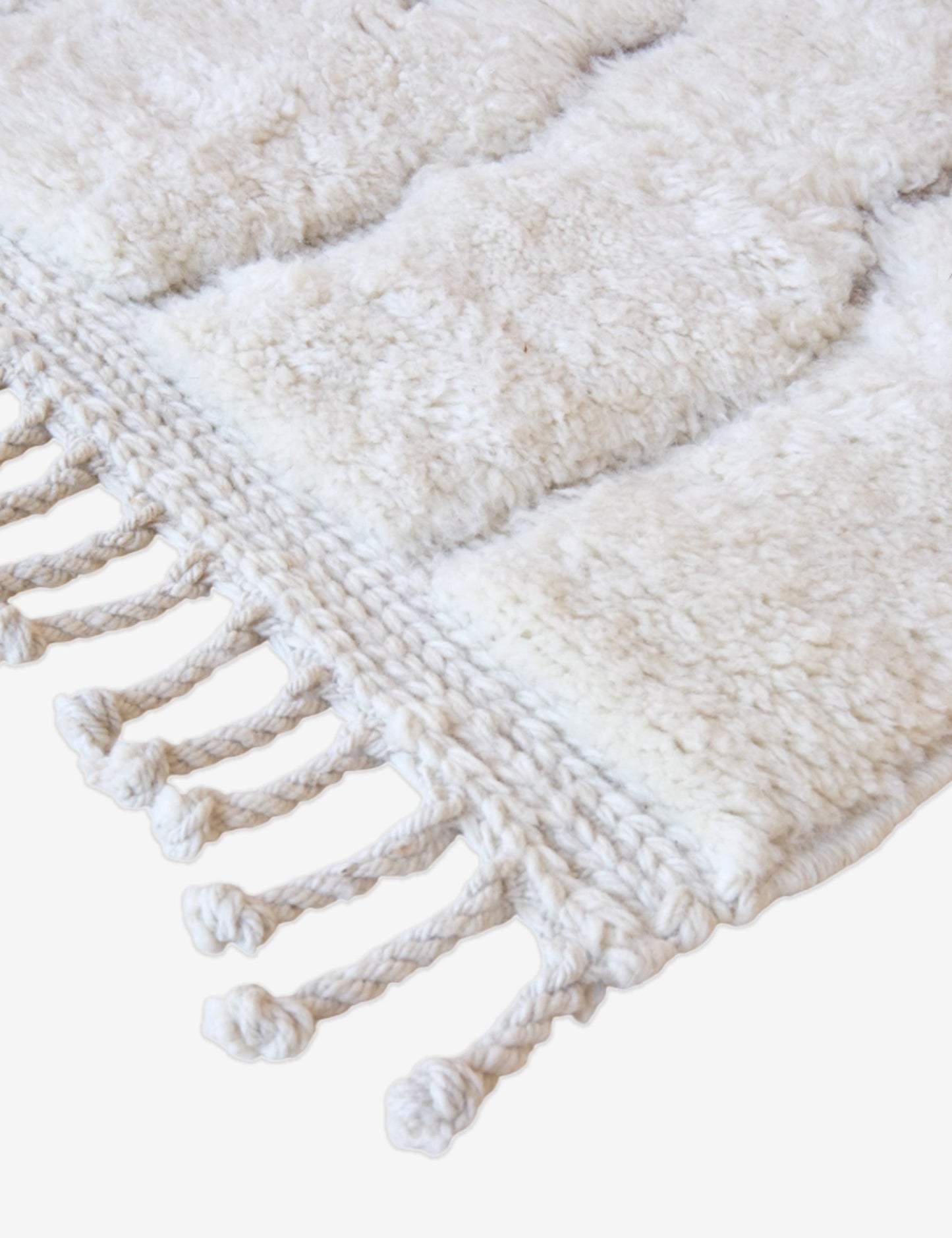 Moroccan shag wool rug – close-up of wool texture