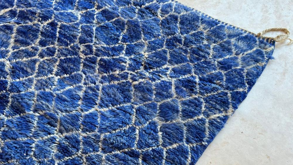 Deep blue Moroccan Mrirt rug, abstract handwoven wool, shaggy texture, artisan-made in Khenifra