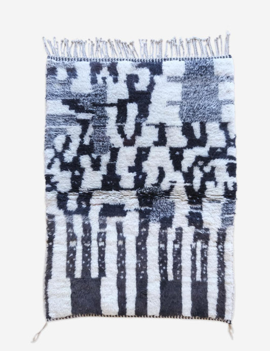 Beni Mrirt Moroccan Abstract Shag Wool Rug – 5.2 x 3.6 ft (158 x 112 cm) Handmade

