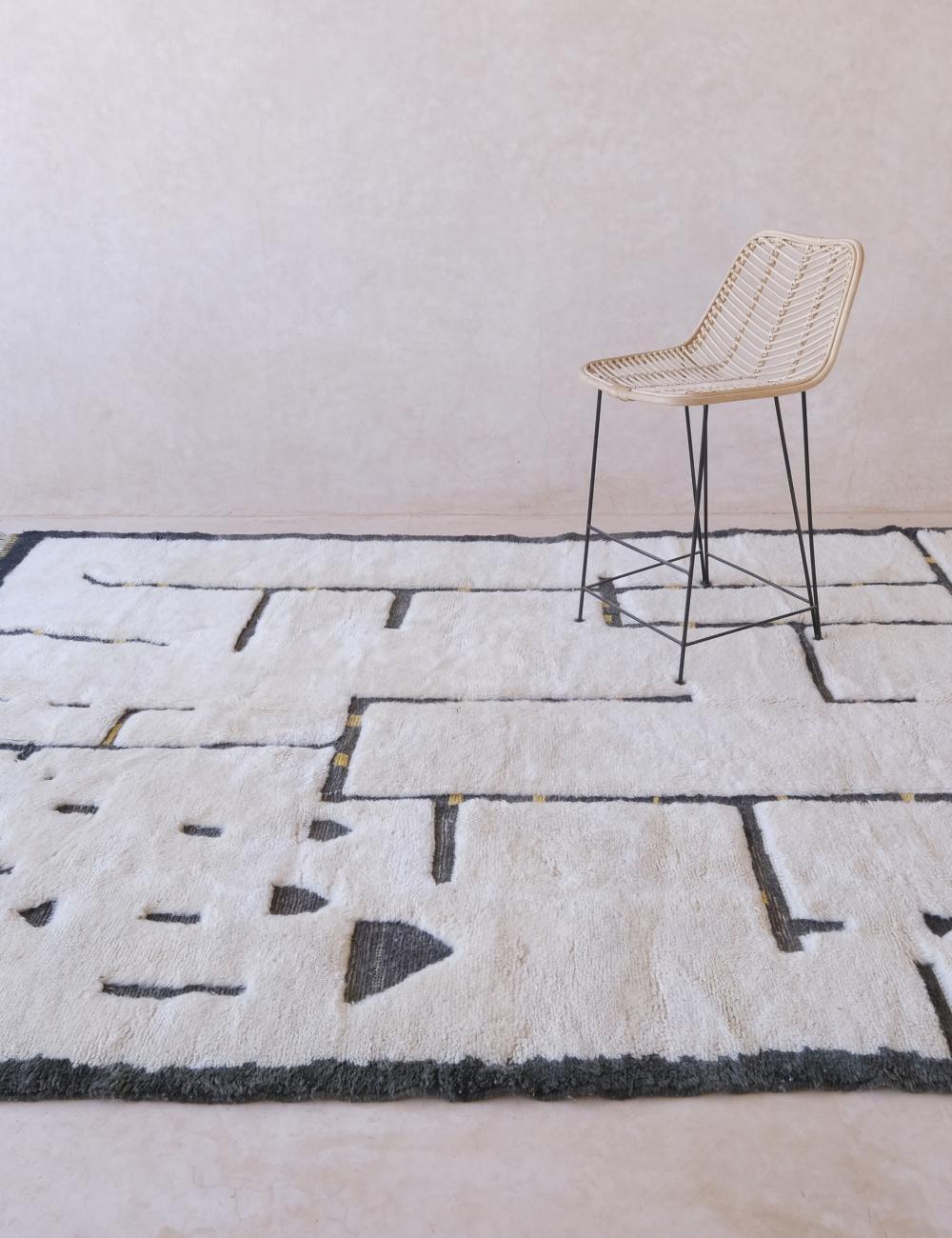 Beni Mrirt Moroccan Luxurious Plush Wool Rug – 10.3 x 7.2 ft (314 x 220 cm) Handmade

