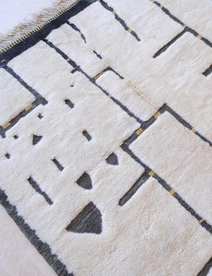 Beni Mrirt Moroccan Luxurious Plush Wool Rug10.3 x 7.2 ft / 314 x 220 cm - Surcoma