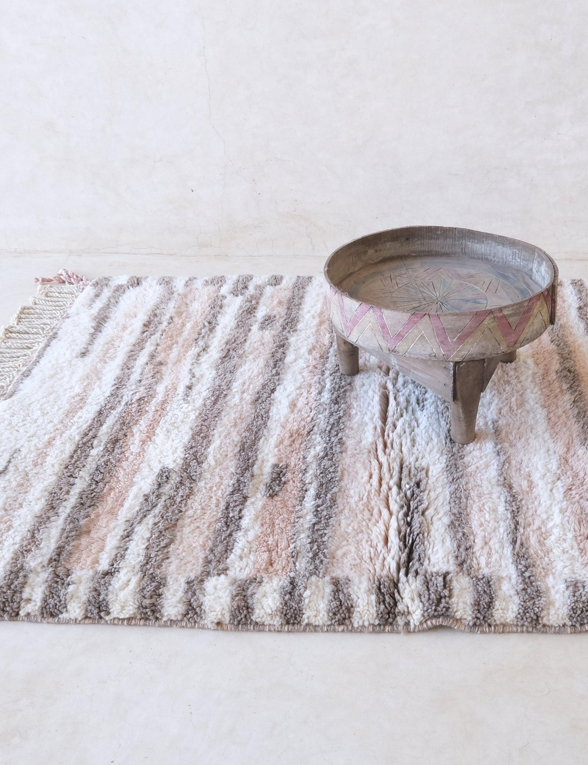 Beni Mrirt Moroccan Luxury Wool Rug – 5.4 x 3.7 ft (165 x 114 cm) Handmade

