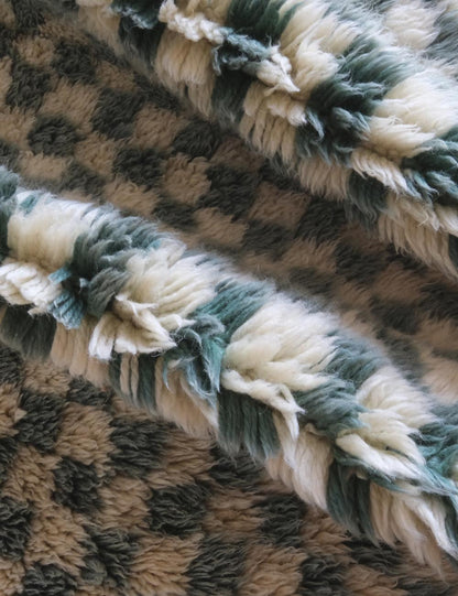Beni Mrirt Rugs – Handwoven Moroccan Wool - Surcoma