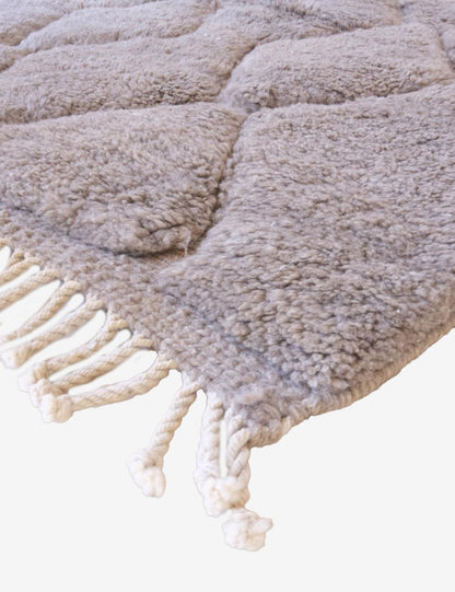 Moroccan Beni MRirt Rug 5 x 3.67 ft / 152 x 112 cm - Surcoma