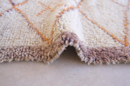 Beni Ourain Rug 7.7 x 6.2 ft / 234 x 190 cm - Surcoma