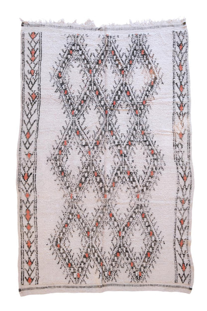 Moroccan Marmoucha Rug 8.5 x 5.6 ft / 260 x 171 cm - Surcoma