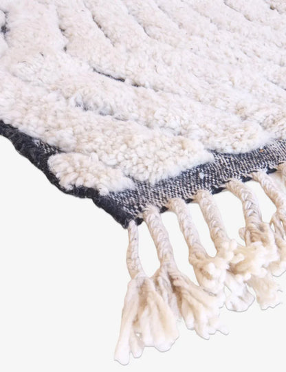 Beni Ourain Wool Rug 9.3 x 7 ft / 282 x 215 cm - Surcoma