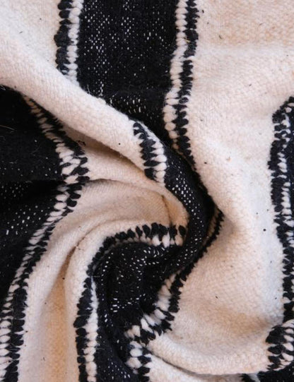 Black and White Custom Moroccan Kilim Rug - Forma 31