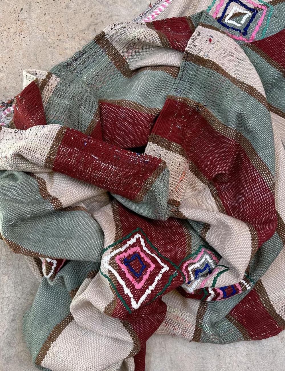 Embroidered Berber Blanket 8.9 x 3.9 ft / 268 x 116 cm