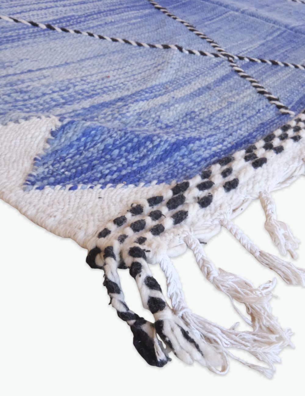 Contemporary Moroccan Flatweave Rug 10.9 x 6.3 ft / 332 x 192 cm