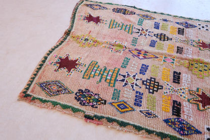 Moroccan Berber Wool Rug 8.3 x 3.8 ft / 252 x 118 cm - Surcoma
