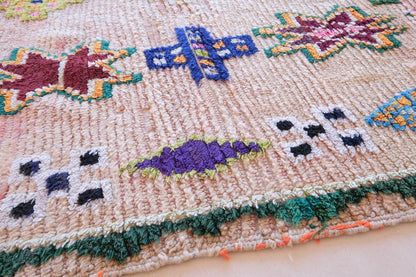 Moroccan Berber Wool Rug 8.3 x 3.8 ft / 252 x 118 cm - Surcoma