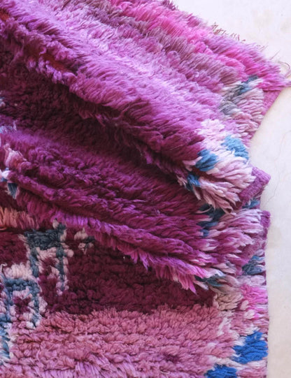 Boho Moroccan Rug 5.4 x 4.8 ft / 165 x 148 cm - Surcoma