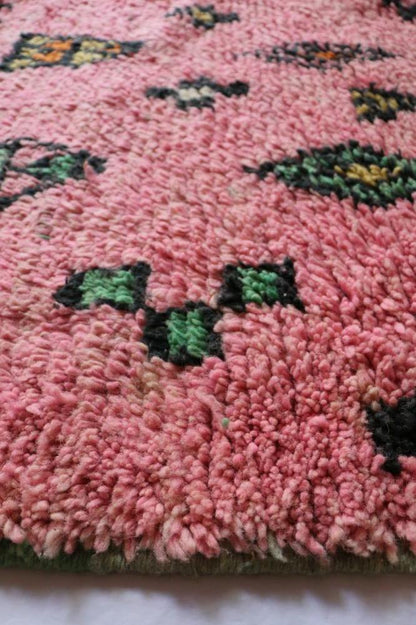 Pink Moroccan Boujad Wool Rug 9.6 x 6.6 ft / 293 x 203 cm - Surcoma