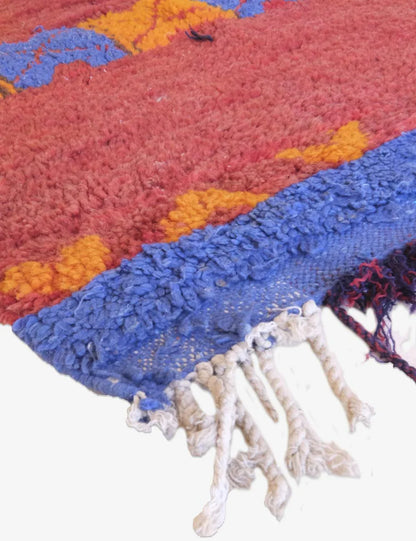 Tribal Moroccan Accent Rug 5 x 3.5 ft / 153 x 107 cm - Surcoma