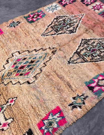 Boujad Wool Rug 10.7 x 5.9 ft / 325 x 181 cm