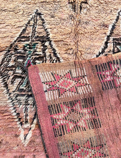 Boujad Wool Rug 10.7 x 5.9 ft / 325 x 181 cm