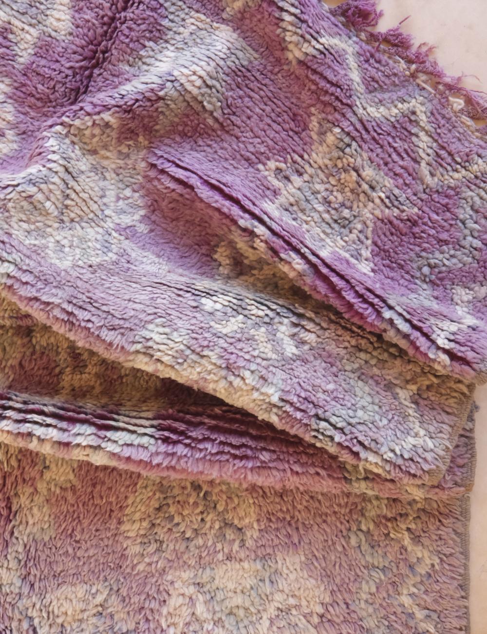 Lavender Purple Moroccan Rug 8.8 x 4.2 ft / 267 x 130 cm