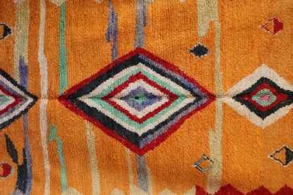 Boujad Moroccan Wool Rug 8.6 x 4.8 ft / 263 x 148 cm - Surcoma
