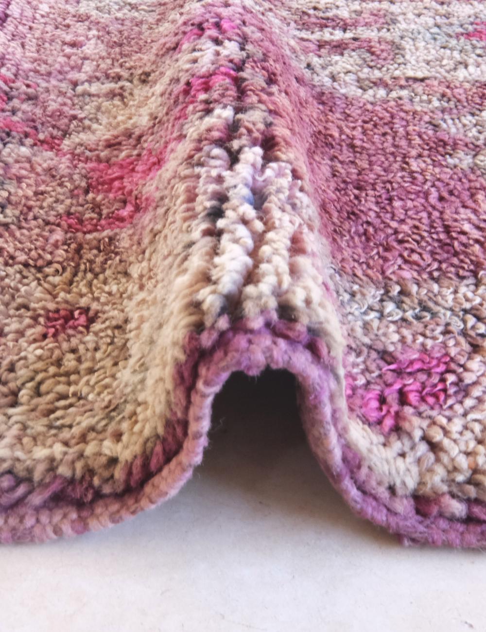 Boujad Vintage Moroccan Rug 8.2 x 5.5 ft / 249 x 170 cm