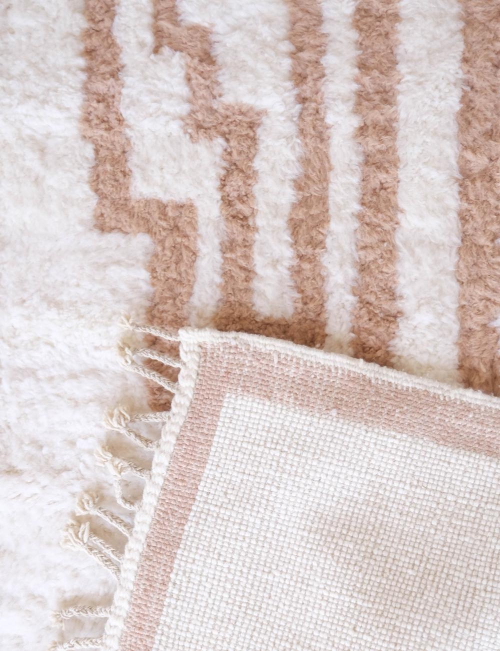 Custom White Beige Moroccan Rug - Esmeralda 13