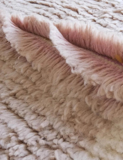 Neutral Moroccan Rug 7.9 x 5.2 ft / 240 x 160 cm - Surcoma