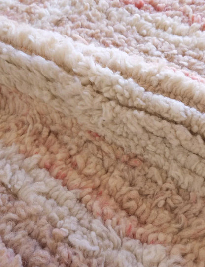 Neutral Moroccan Boujad Rug 10.1 x 6 ft / 308 x 184 cm - Surcoma