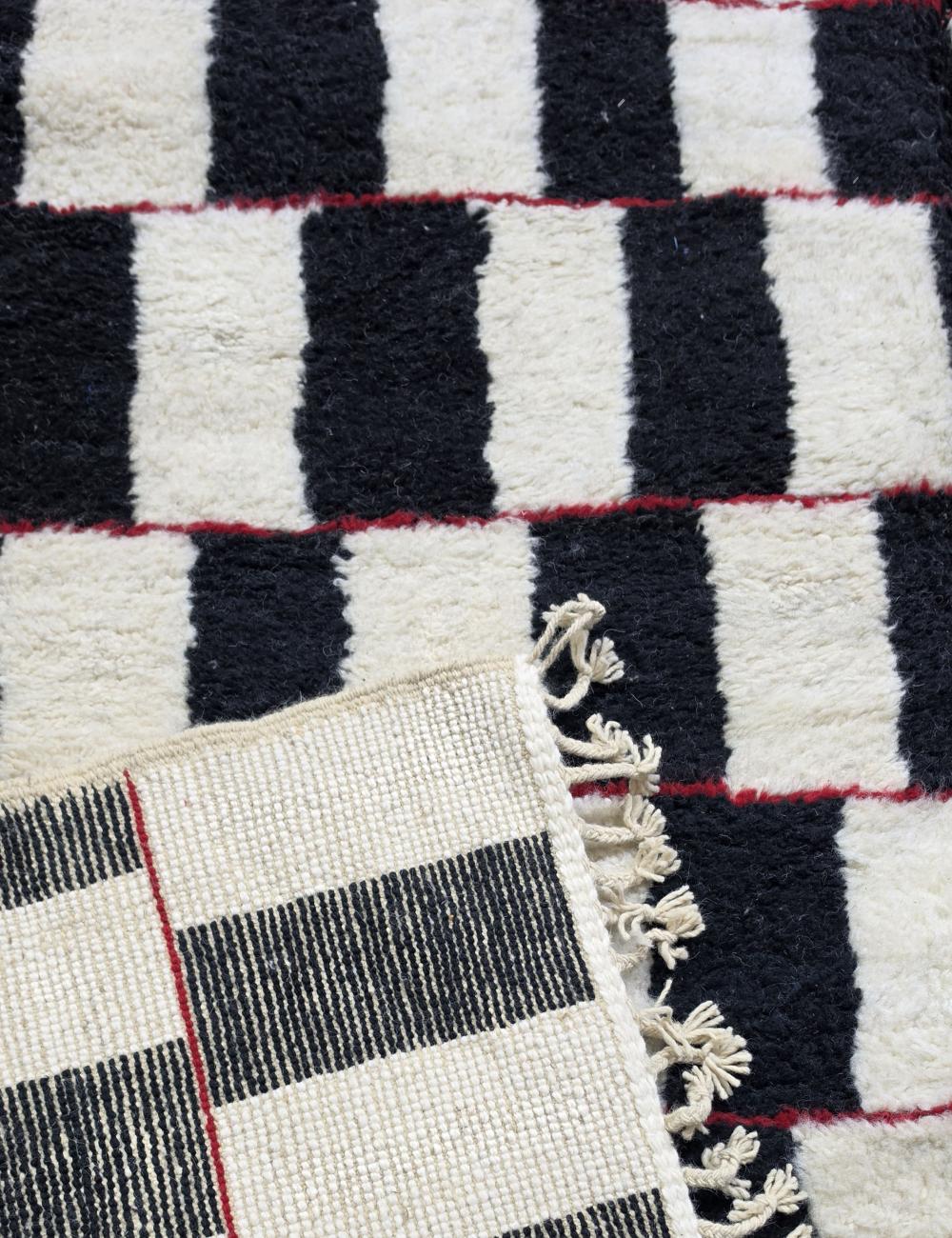 Checkered Moroccan Wool Rug 10 x 8.2 ft / 306 x 250 cm