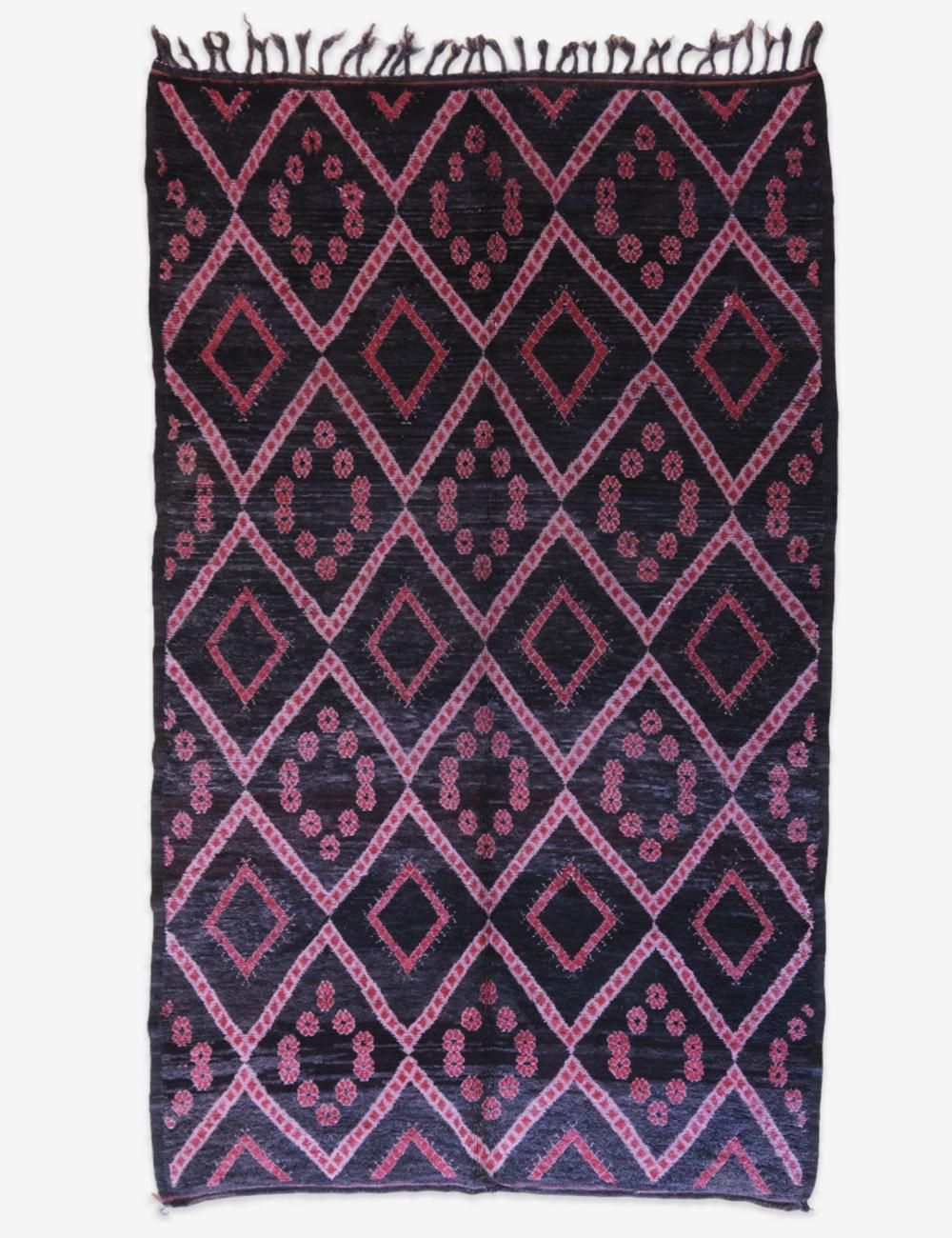 Collectible Moroccan Wool Rug 11.4 x 6.5 ft / 346 x 200 cm