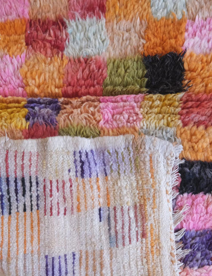 Colorful Checkered Moroccan Wool Rug 5.3 x 3.9 ft / 161 x 119 cm - Surcoma