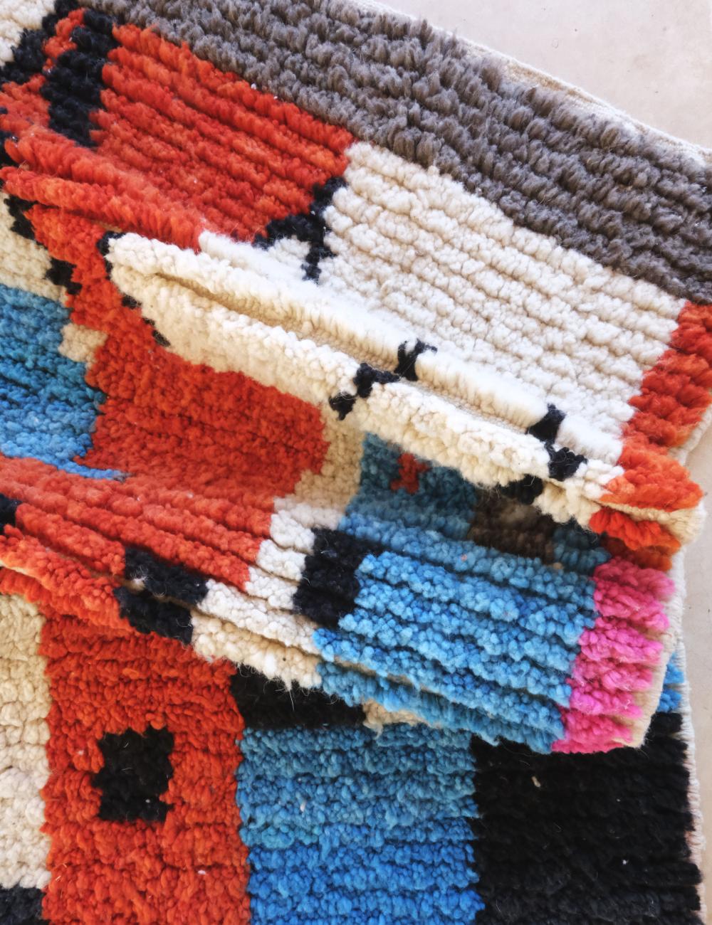Colorful Moroccan Berber Rug 5.9 x 4.2 ft / 180 x 130 cm