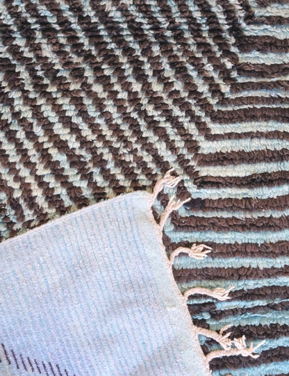 Abstract Moroccan Wool Rug 13.5 x 9.5 ft / 413 x 290 cm - Surcoma