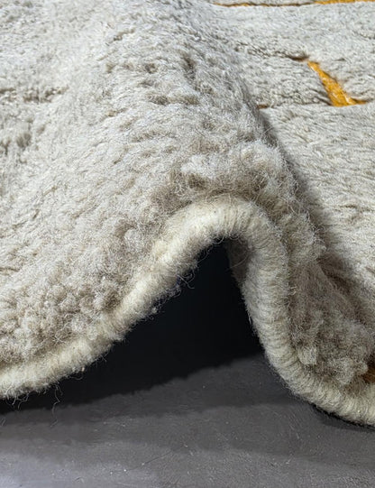 Contemporary Berber Wool Carpet 9.9 x 8 ft / 303 x 246 cm