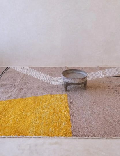 Contemporary Moroccan Wool Rug 9.8 x 7.2 ft / 300 x 222 cm - Surcoma