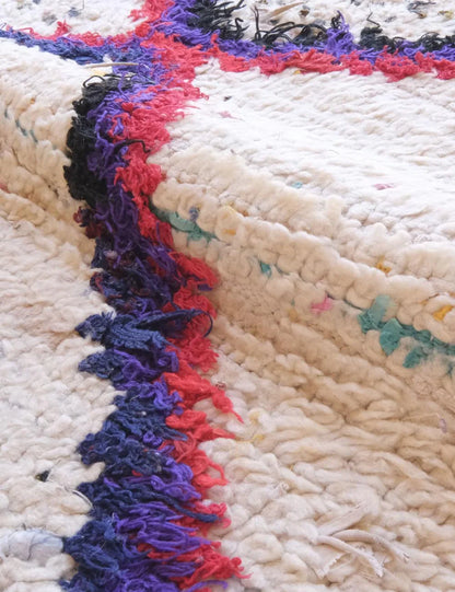 Cozy Accent Wool Rug 5.3 x 2.6 ft / 161 x 81 cm - Surcoma