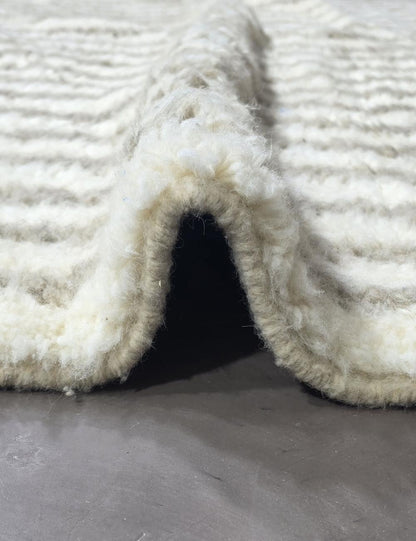 Custom Handmade Minimalist Berber Wool Carpet - Forma 87
