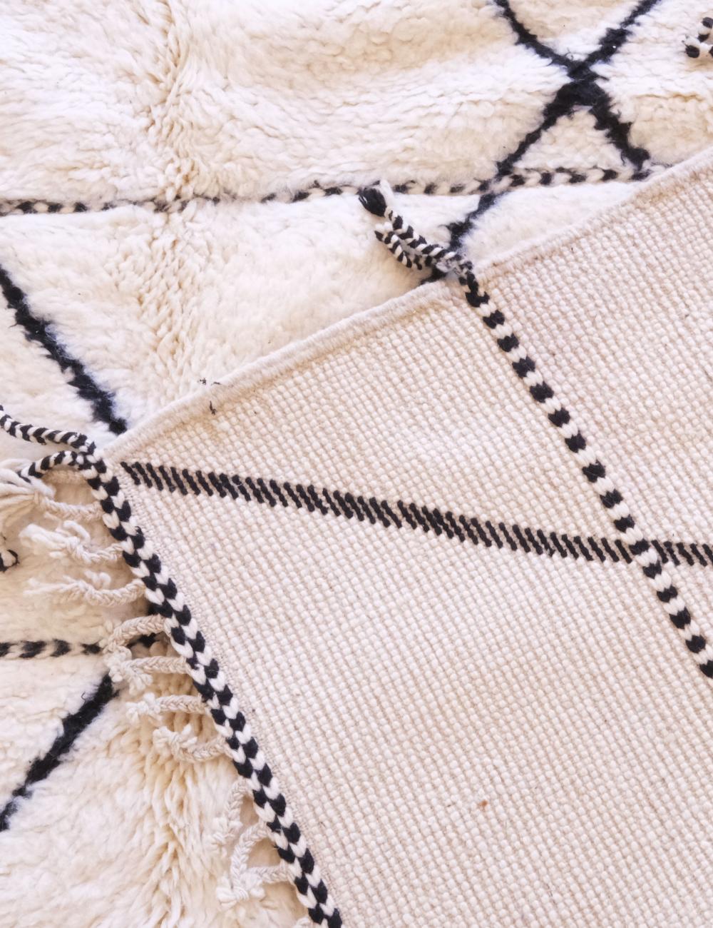 Moroccan Custom Classic Beni Rug - Forma 44