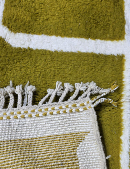 Modern Berber Rug 6.9 x 5.5 ft / 210 x 170 cm