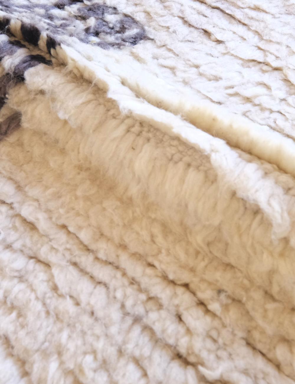 Graphic Design Rug 9.7 x 6.7 ft / 295 x 205 cm