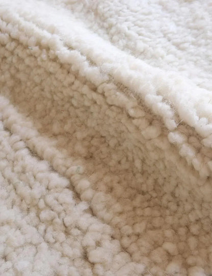 Green and White Moroccan Rug 8.2 x 5.1 ft / 250 x 158 cm - Surcoma