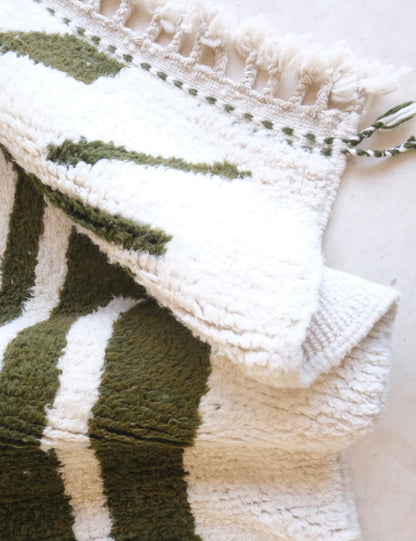 Custom Green Wool Rug - Echoes Of Love 52