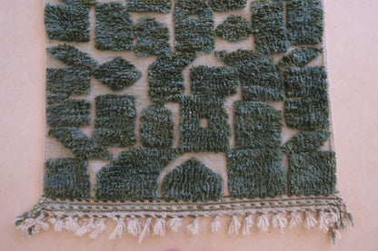 Green Moroccan Boujad Wool Rug 5.6 x 3.38 ft / 170 x 103 cm - Surcoma
