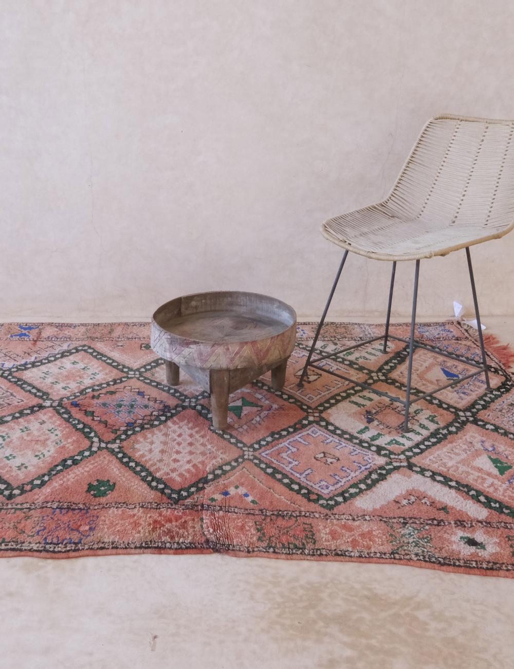 Tribal Moroccan Rug 6.3 x 4.7 ft / 193 x 145 cm