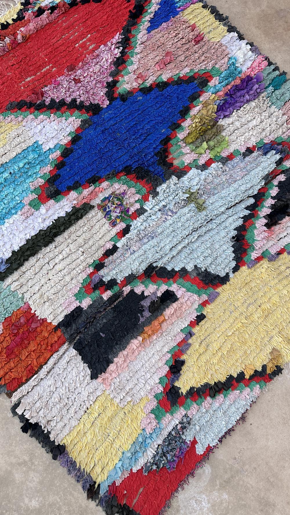 Moroccan Colorful Boucherouite Rug 5.1 x 4.4 ft / 154 x 137 cm - Surcoma