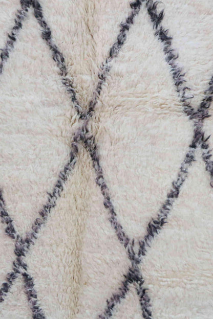 Beni Ourain Square Rug 5.4 x 4.8 ft / 164 x 147 cm - Surcoma