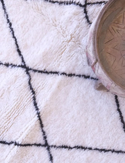 Handmade Beni Ourain Rug 5.9 x 4.3 ft / 181 x 133 cm - Surcoma