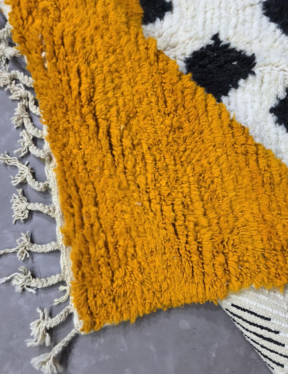 Handmade Berber Wool Carpet 8.1 x 6.3 ft / 247 x 193 cm