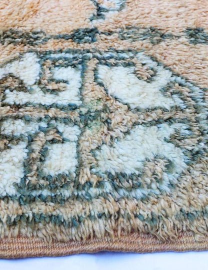 Medallion Berber Rug 9.1 x 6.1 ft / 276 x 186 cm